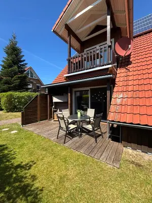 Das Gebäude in dem sich die Ferienwohnung befindet