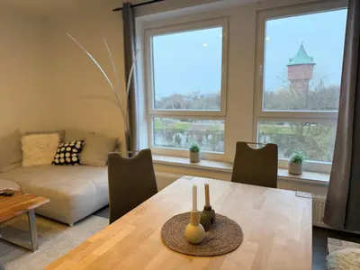 Ein Sitzbereich in der Unterkunft Pier 1 bis 4 gmütliche Zimmer mit Boxspringbett