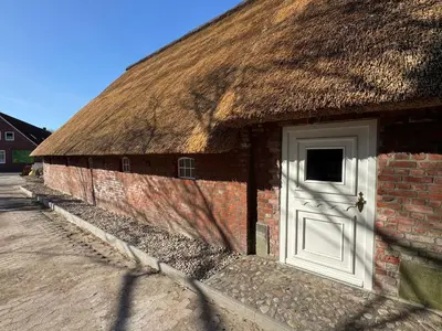 Das Gebäude in dem sich die Ferienwohnung befindet