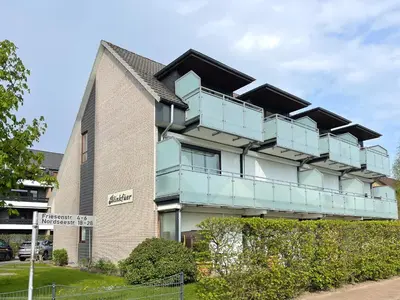 Das Gebäude in dem sich die Ferienwohnung befindet