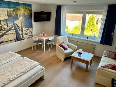 TV/Unterhaltungsangebot in der Unterkunft Haus Elbe -Wohnung 14- Zentral in Döse