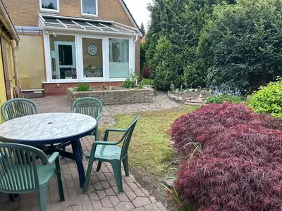 Ein Garten an der Unterkunft Fewo Auszeit am Meer