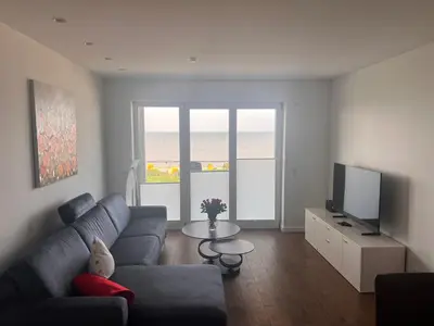 TV/Unterhaltungsangebot in der Unterkunft Duhner Spitze Wohnung 12