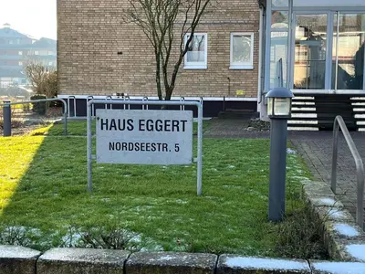 Grundriss der Unterkunft Fewo Schröder - Pier 5 - Strandkorb am Meer - seitlicher Meerblick - inklusiv Bettwäsche und Handtücher