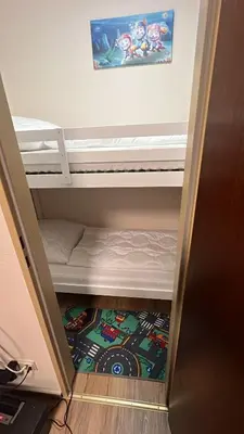 Ein Bett oder Betten in einem Zimmer der Unterkunft Lord Nelson Apartment 14