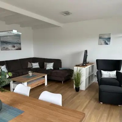 Strandleev - strandnahe Ferienwohnung inklusive Saisonstrandkorb mit 3 Schlafzimmern in Duhnen