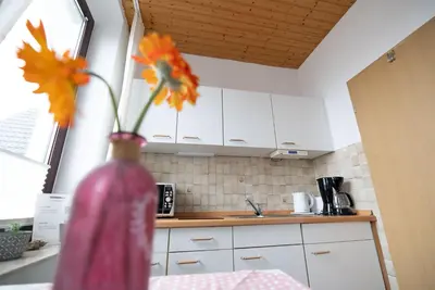 Küche/Küchenzeile in der Unterkunft Haus Kehrwieder Wohnung Nordsee