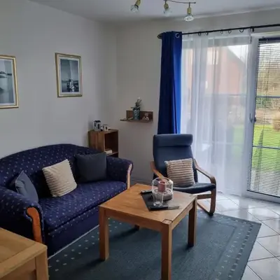 Strandnah Ferienwohnung Haus Sonnenstrahl Dorum-Neufeld Hund Terrasse Parkplatz