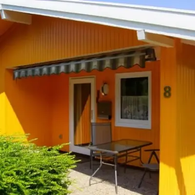 5 Personen Ferienhaus mit zwei Toiletten in zweiter Reihe zum Deich in Otterndorf