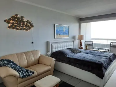 Ein Bett oder Betten in einem Zimmer der Unterkunft Skyline 1