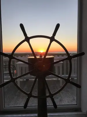 Blick auf den Sonnenuntergang/Sonnenaufgang von der Ferienwohnung aus oder aus der Nähe