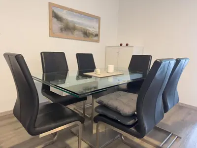 Ein Sitzbereich in der Unterkunft See Oase Bad Bederkesa