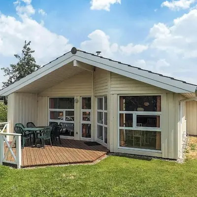 4 star holiday home in FRIEDRICHKOOG
