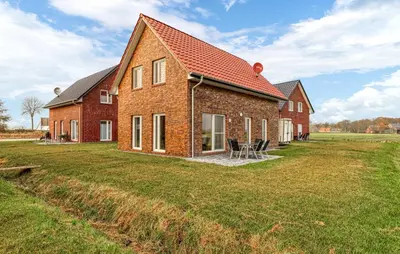 Das Gebäude in dem sich das Ferienhaus befindet