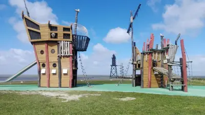 Ein Kinderspielbereich in der Unterkunft Ellie-Ferienhaus Strandräuber - VS1