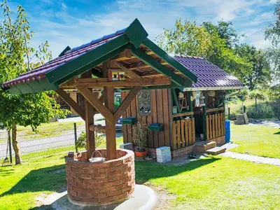 Ein Garten an der Unterkunft Apartment Die Dorfperle by Interhome