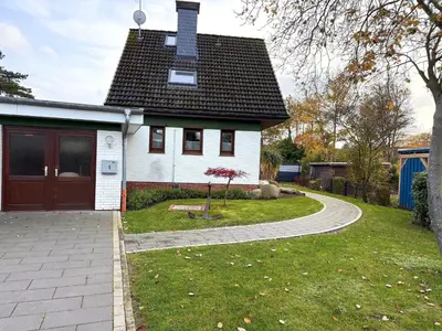 Ein Garten an der Unterkunft Haus Muschelnest