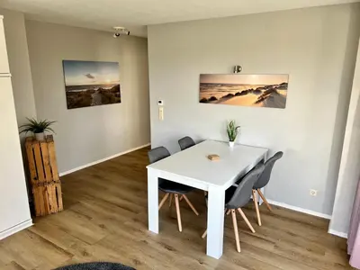 Ein Sitzbereich in der Unterkunft Apartment Nordseeperle by Interhome