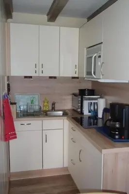 Küche/Küchenzeile in der Unterkunft Apartment FeWo Herzmuschel by Interhome