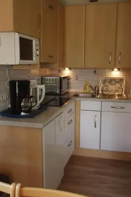 Küche/Küchenzeile in der Unterkunft Apartment FeWo Strandläufer by Interhome