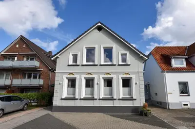 Das Gebäude in dem sich die Ferienwohnung befindet