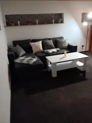 Ein Sitzbereich in der Unterkunft Ferien-Monteurwohnung Brandt-Diekhusen 2