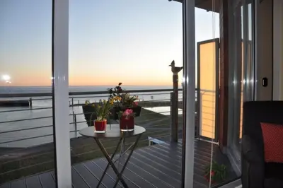 Ein Balkon oder eine Terrasse in der Unterkunft Residenz am Yachthafen, RY28