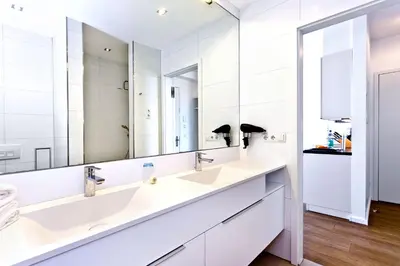 Ein Badezimmer in der Unterkunft Alte Liebe, RA209