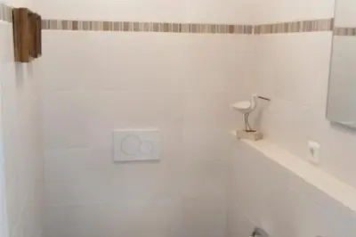 Ein Badezimmer in der Unterkunft Döser Seedeich 7, SD2