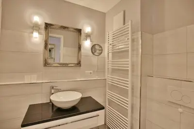 Ein Badezimmer in der Unterkunft Admiralsgarten, AG5b