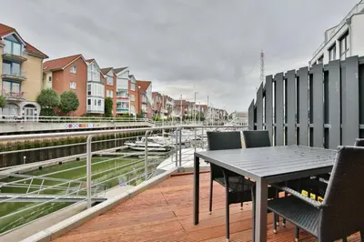 Ein Balkon oder eine Terrasse in der Unterkunft City Marina, CM18-1
