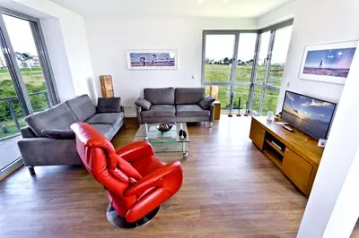TV/Unterhaltungsangebot in der Unterkunft Residenz am Yachthafen, RY7