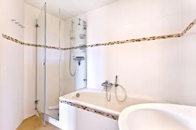 Ein Badezimmer in der Unterkunft Residenz am Yachthafen, RY7