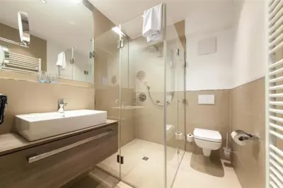 Ein Badezimmer in der Unterkunft Duhner Brandung, B5