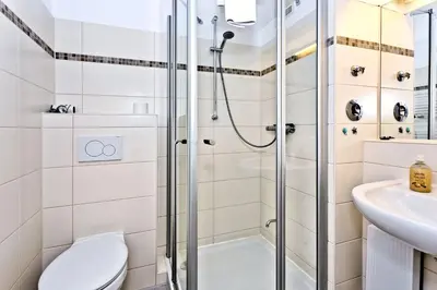 Ein Badezimmer in der Unterkunft Hohe Worth, H412