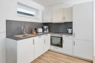 Küche/Küchenzeile in der Unterkunft Nordstrand, N102a