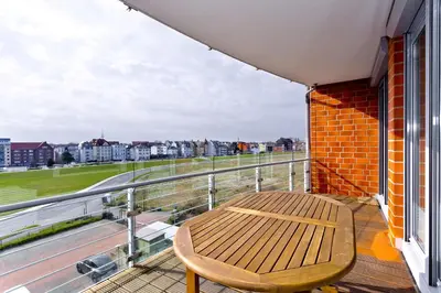 Ein Balkon oder eine Terrasse in der Unterkunft Residenz am Yachthafen, RY21