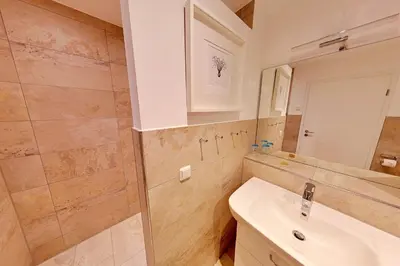 Ein Badezimmer in der Unterkunft Döser Seedeich 7, SD14