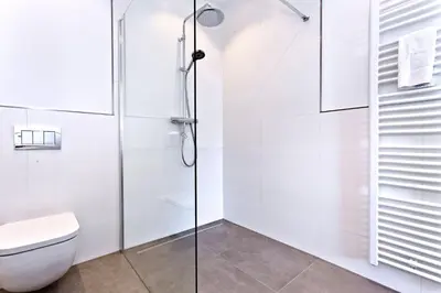 Ein Badezimmer in der Unterkunft Duhner Spitze, DS54