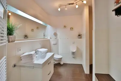 Ein Badezimmer in der Unterkunft Grooten Steen, GS3