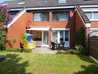 Ein Garten an der Unterkunft Haus Apart, Whg 3
