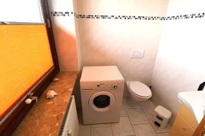 Ein Badezimmer in der Unterkunft Haus Dortmund, Whg 18