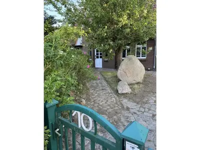 Ein Garten an der Unterkunft Holiday home with 4 bedrooms