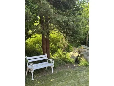 Ein Garten an der Unterkunft Holiday home with 4 bedrooms