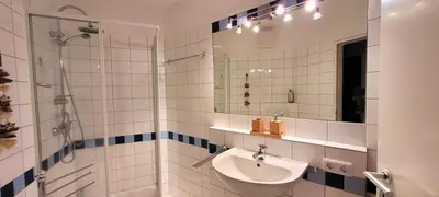 Ein Badezimmer in der Unterkunft Ferienwohnung De Priel