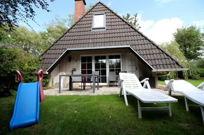 Ein Garten an der Unterkunft SV2 Vogelsand 5