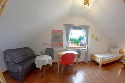 Ein Sitzbereich in der Unterkunft KW21 Blockhaus am Meer