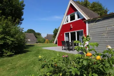 Das Gebäude in dem sich das Ferienhaus befindet