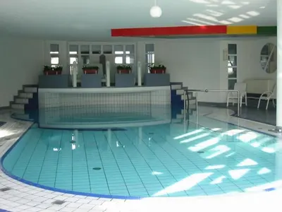 Der Swimmingpool an oder in der Nähe von KW44-107 De Swark