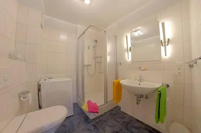 Ein Badezimmer in der Unterkunft SI5-01 Terrassenwohnung Deichnah